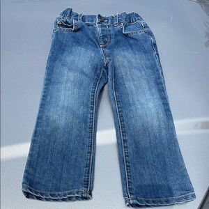 4/$20 The children’s place 3T Classic Blue Denim Jeans- bootcut